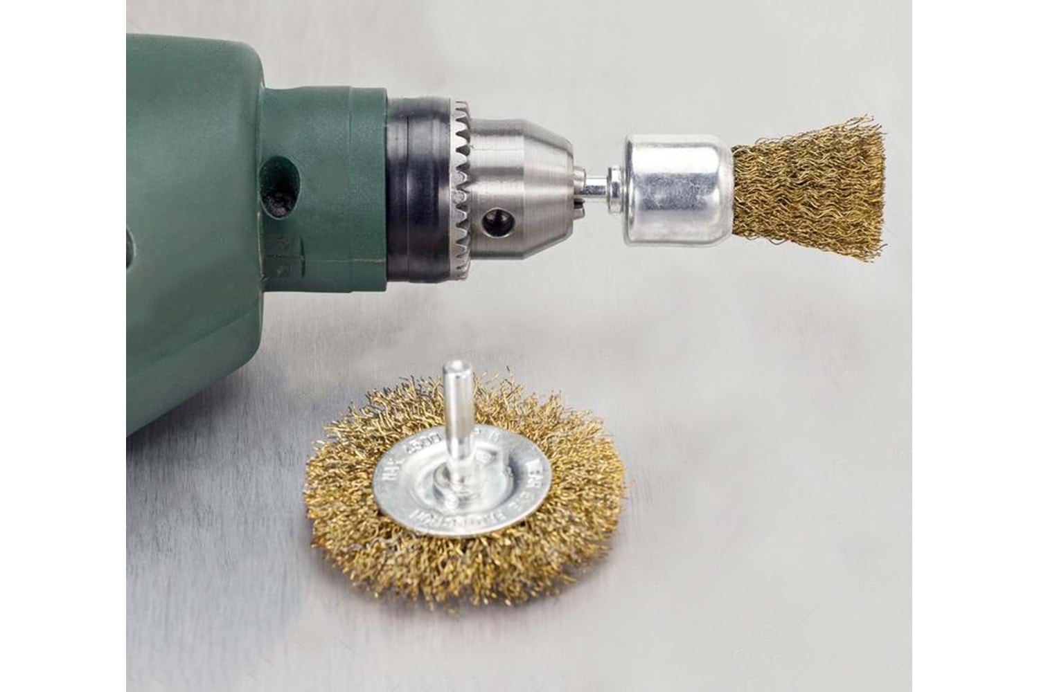 Pimli Daire Tel Fırça 100 MM Saçaklı